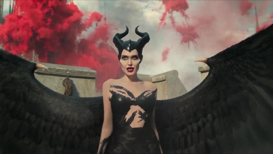 Maleficent: Signora del male, il nuovo poster thumbnail