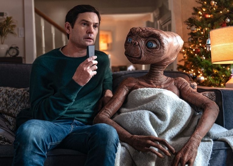 E.T ed Elliott finalmente riuniti... in uno spot natalizio! thumbnail