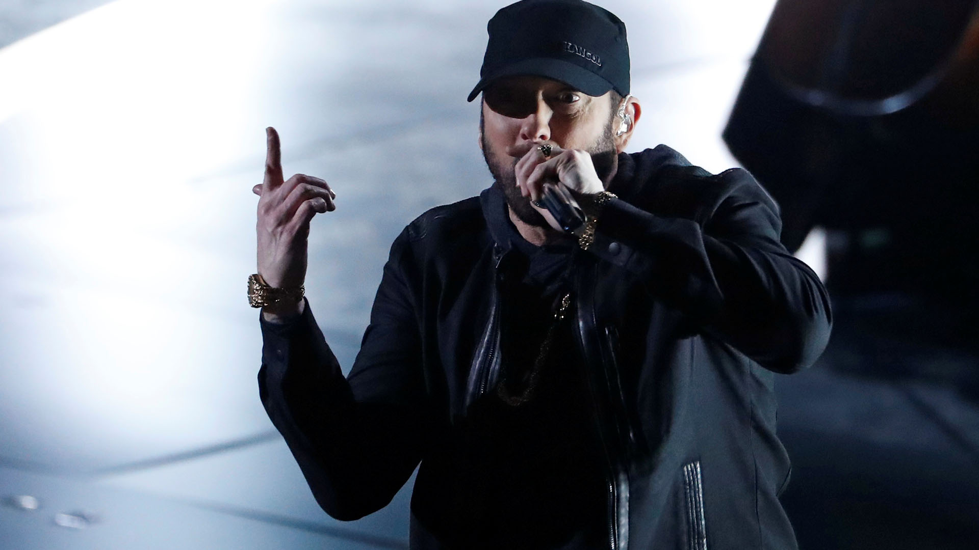 Oscar 2020: Eminem parla della sua esibizione a sorpresa thumbnail