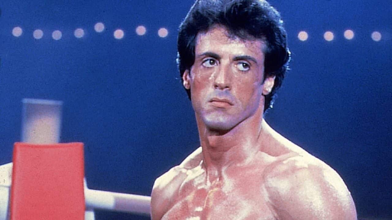 Una serie prequel di Rocky? Sylvester Stallone la sta scrivendo thumbnail