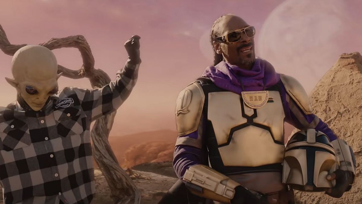Snoop Dogg diventa un Mandaloriano nel suo nuovo video thumbnail