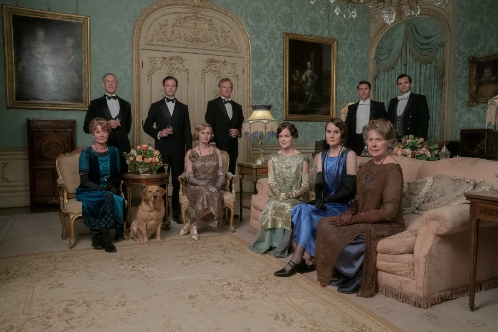 Downton Abbey Film Ii Una Nuova Era 00 Scaled 1