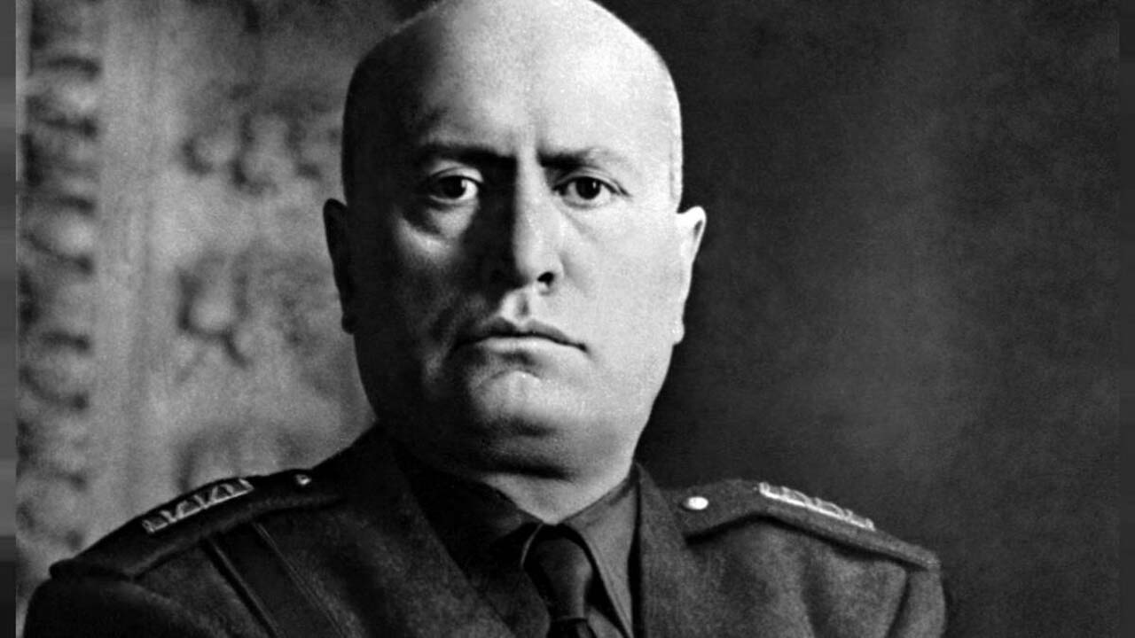 Mussolini sarà al centro di una serie TV diretta da Joe Wright thumbnail
