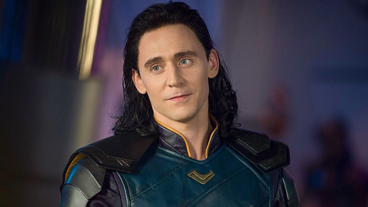 Il teaser della seconda stagione di Loki offre una nuova visione del Dio del Caos thumbnail