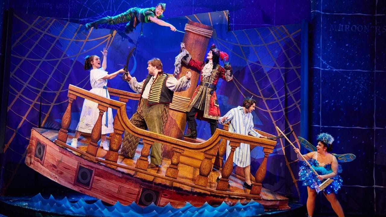 Peter Pan Goes Wrong, quando un disastro a teatro è un successo mondiale thumbnail