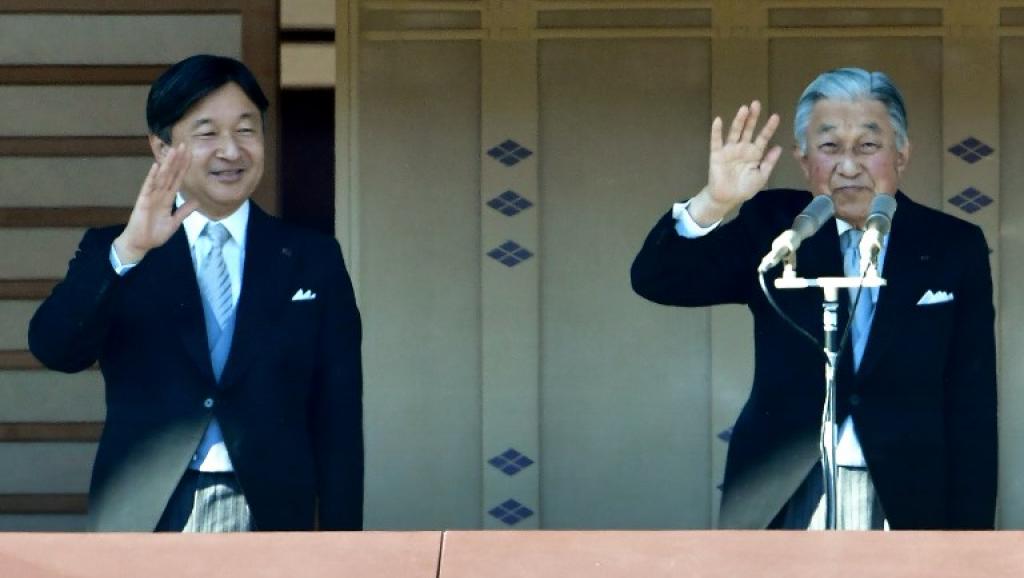 L'Imperatore Giapponese abdica al trono per la prima volta in 250 anni thumbnail