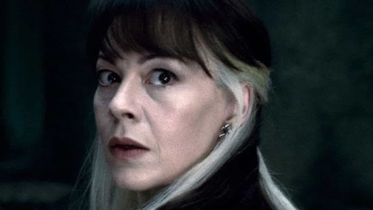 Morta Helen McCrory: l'attrice di Peaky Blinders e Harry Potter aveva 52 anni thumbnail