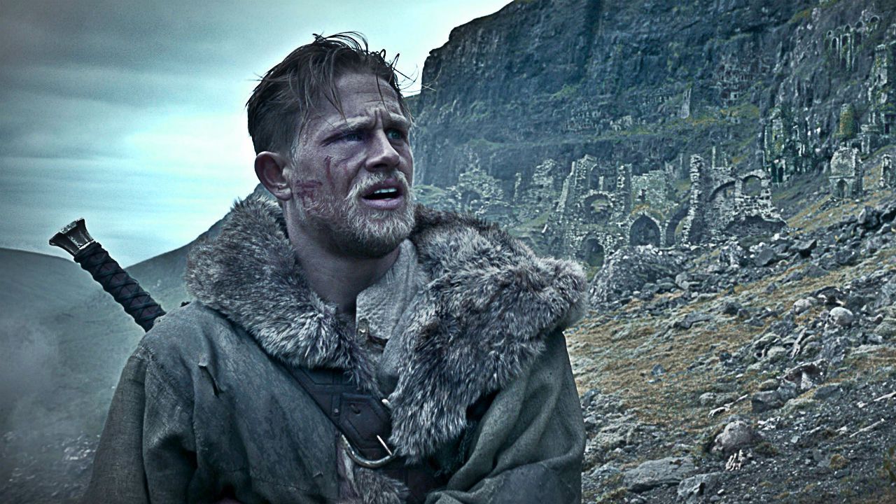 King Arthur - Il potere della spada: che fine hanno fatto i sei film previsti? thumbnail