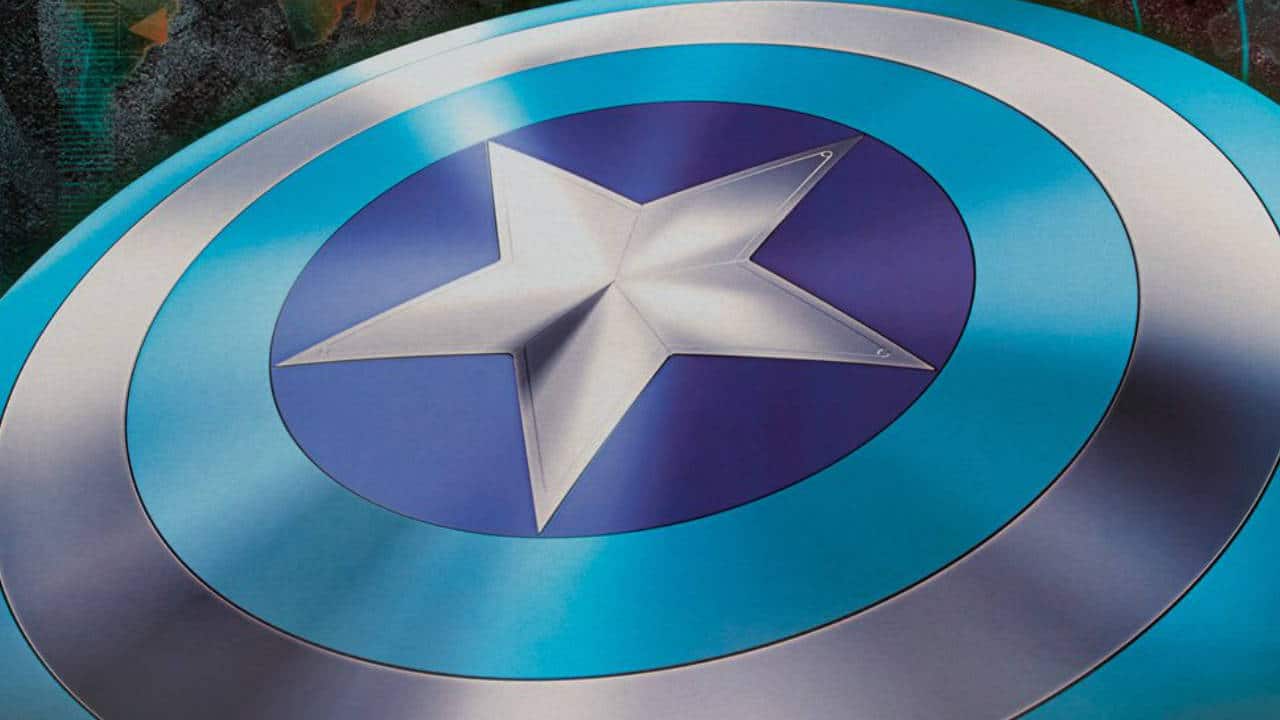 Hasbro presenta la replica dello scudo di Captain America dal film The Winter Soldier thumbnail