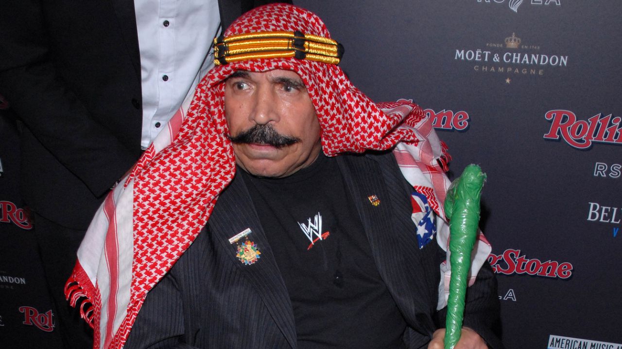 È morto The Iron Sheik, leggenda del wrestling anni ‘80 thumbnail