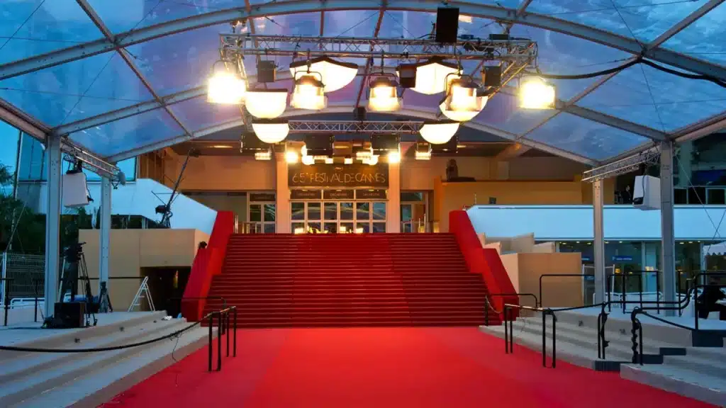 Festival di Cannes, la scalinata rossa sulla Croissette